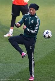 14岁金书贤技压群芳，领跑全锦赛女单短节目！褪去青涩尝试成熟风格